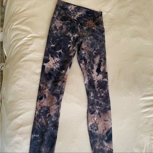 Lululemon Align Diamond Dye
